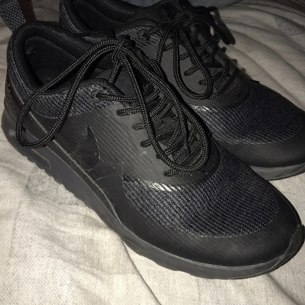 Black air max Thea’s